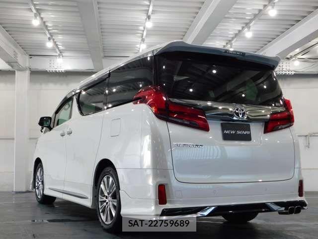 Toyota ALPHARD 2020-06 8312780-1