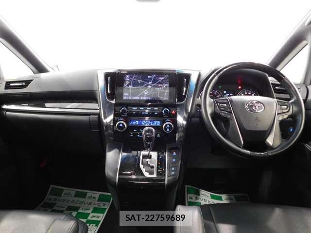 Toyota ALPHARD 2020-06 8312780-2