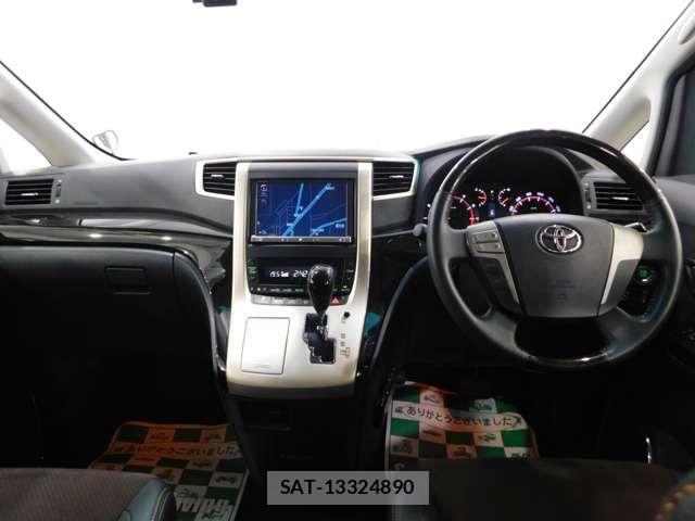 Toyota ALPHARD 2013-09 8312796-9