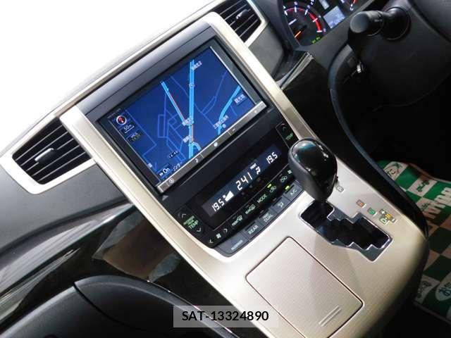 Toyota ALPHARD 2013-09 8312796-10