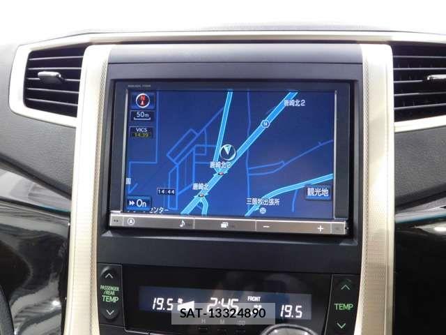 Toyota ALPHARD 2013-09 8312796-11