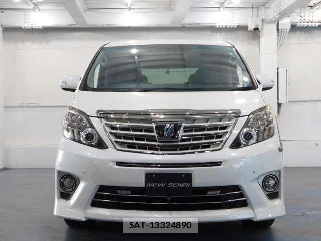 Toyota ALPHARD 2013-09 8312796-5