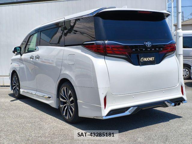 Toyota ALPHARD 2024-01 8312705-2