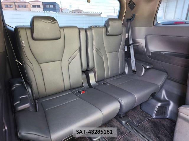 Toyota ALPHARD 2024-01 8312705-5