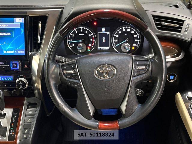 Toyota ALPHARD 2015-03 8334600-11