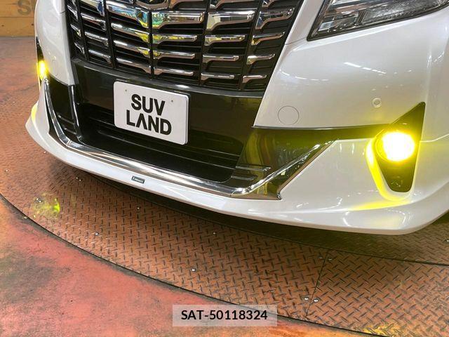 Toyota ALPHARD 2015-03 8334600-2