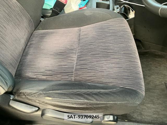 Toyota ALPHARD 2012-08 8334667-13