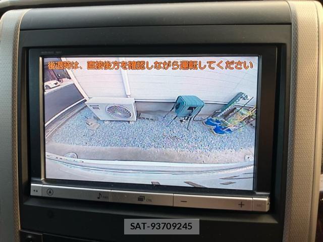 Toyota ALPHARD 2012-08 8334667-21