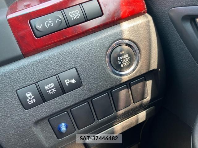 Toyota ALPHARD 2009-12 8334677-22