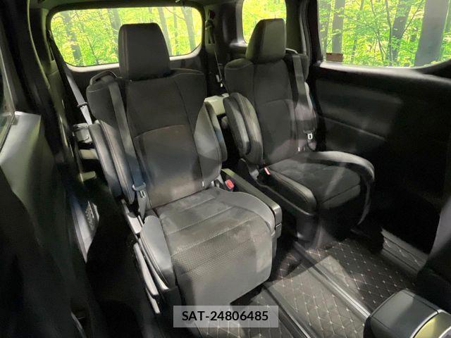 Toyota ALPHARD 2021-07 8334639-8