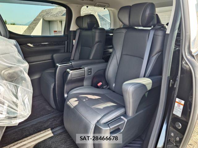 Toyota ALPHARD 2019-08 8334632-21
