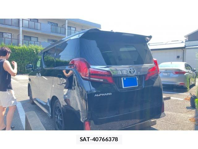 Toyota ALPHARD 2021-01 8334654-2