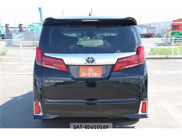 Toyota ALPHARD 2021-08 8334645-11