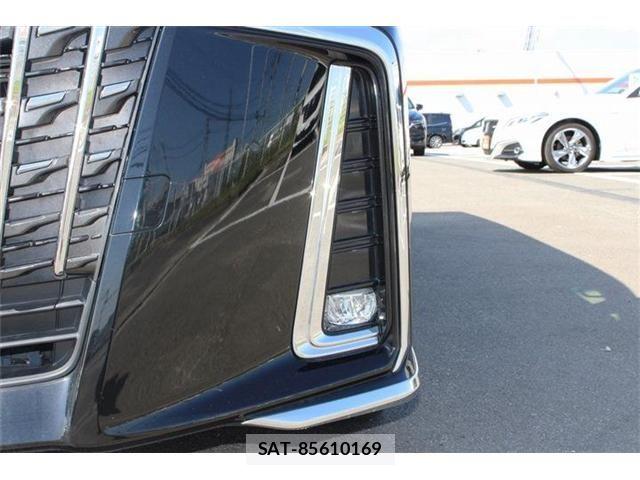 Toyota ALPHARD 2021-08 8334645-16