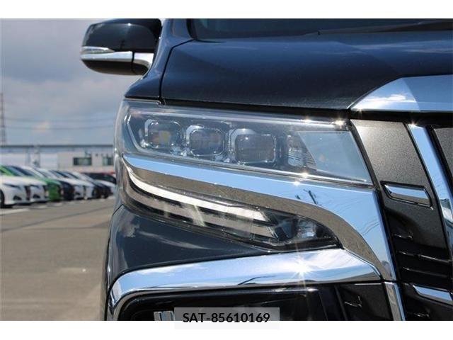 Toyota ALPHARD 2021-08 8334645-17