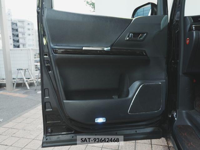 Toyota ALPHARD 2013-07 8334664-20