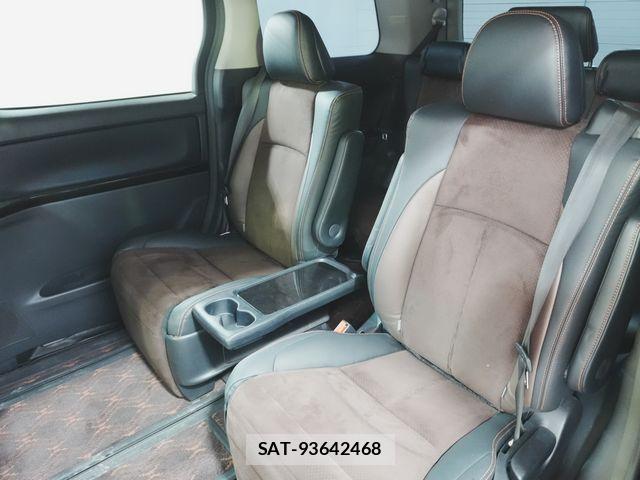 Toyota ALPHARD 2013-07 8334664-23
