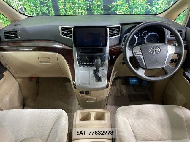 Toyota ALPHARD 2014-03 8334663-1