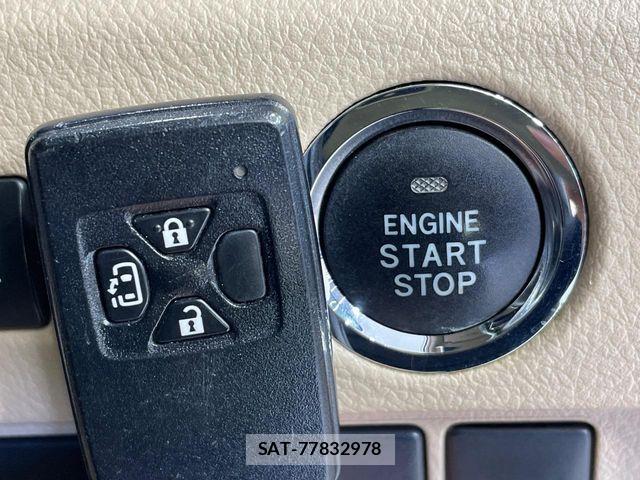 Toyota ALPHARD 2014-03 8334663-6