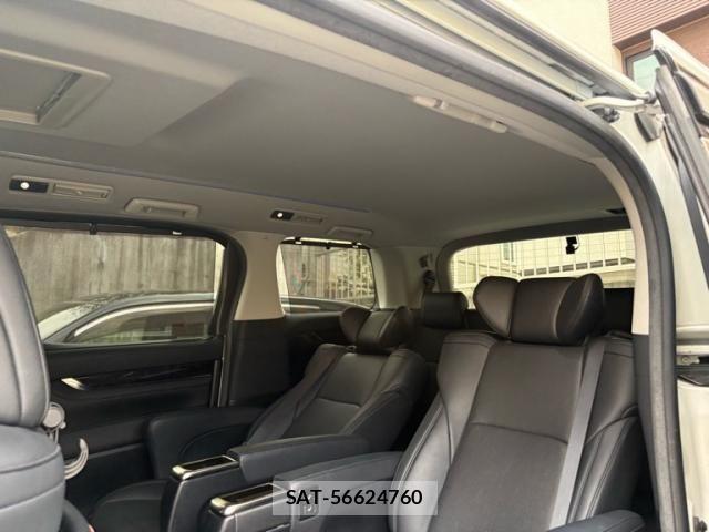 Toyota ALPHARD 2019-09 8334643-9