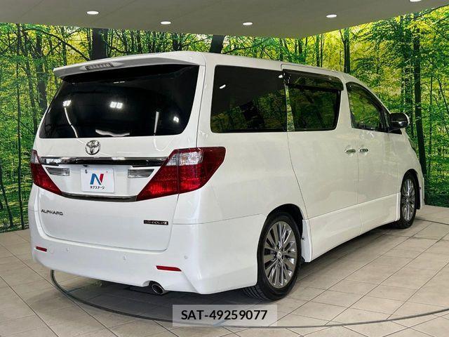 Toyota ALPHARD 2015-03 8334660-17