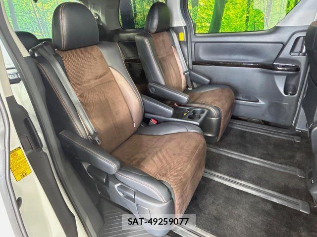 Toyota ALPHARD 2015-03 8334660-8