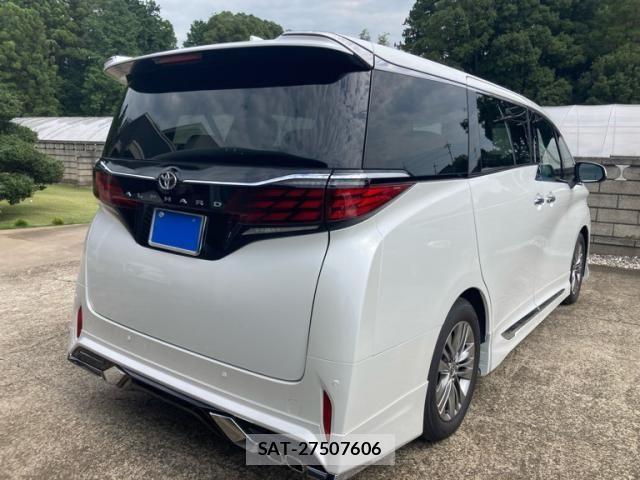 Toyota ALPHARD 2025-03 8334564-2