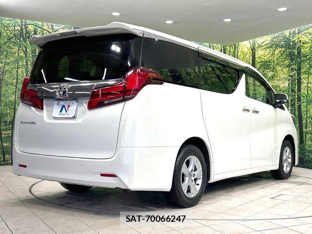 Toyota ALPHARD 2021-02 8334648-17
