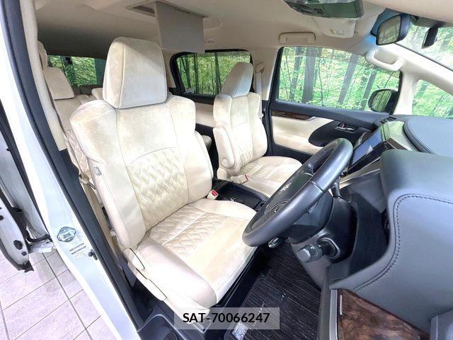Toyota ALPHARD 2021-02 8334648-8