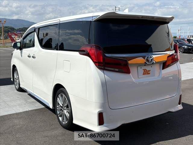 Toyota ALPHARD 2021-10 8334637-14
