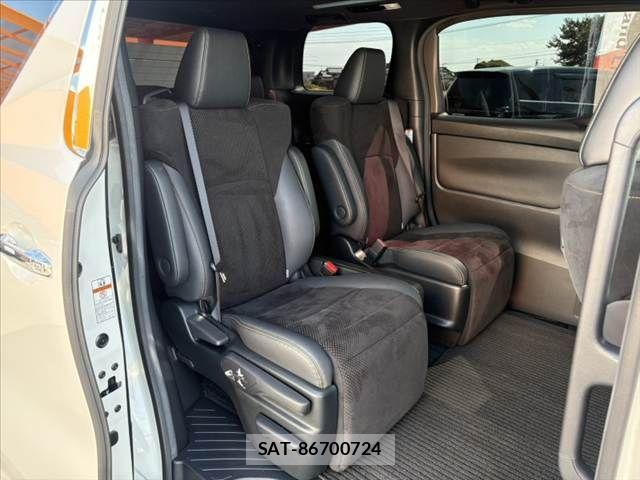 Toyota ALPHARD 2021-10 8334637-17