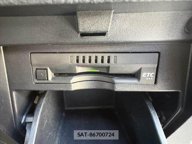 Toyota ALPHARD 2021-10 8334637-27