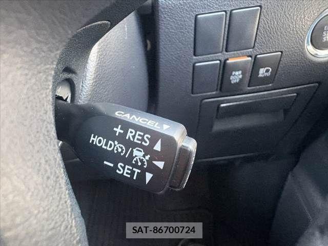 Toyota ALPHARD 2021-10 8334637-5