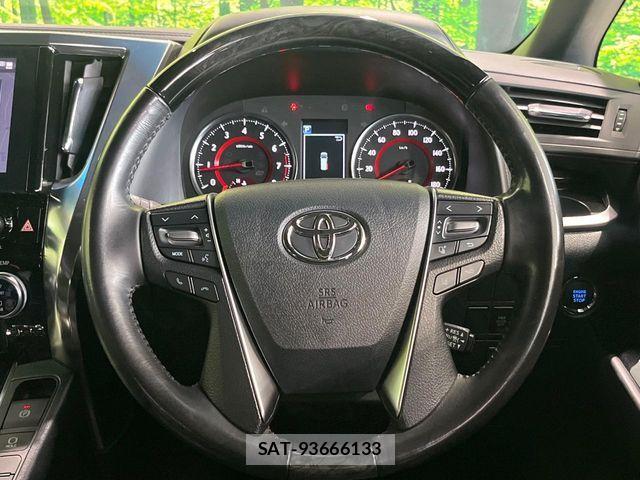 Toyota ALPHARD 2021-02 8334638-11