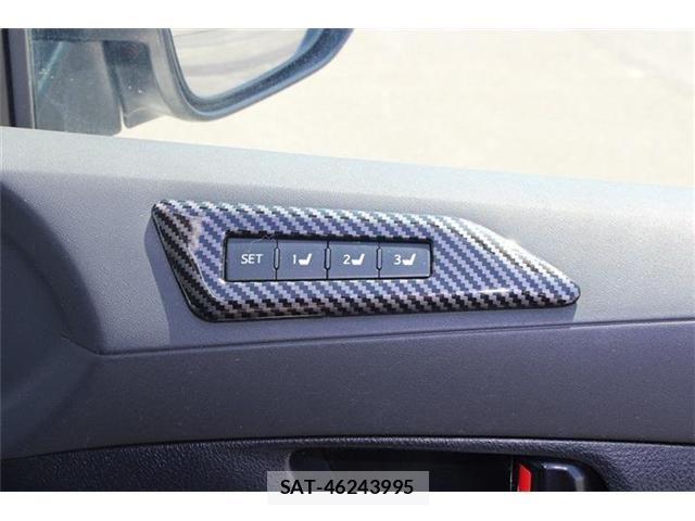 Toyota ALPHARD 2015-10 8334661-21