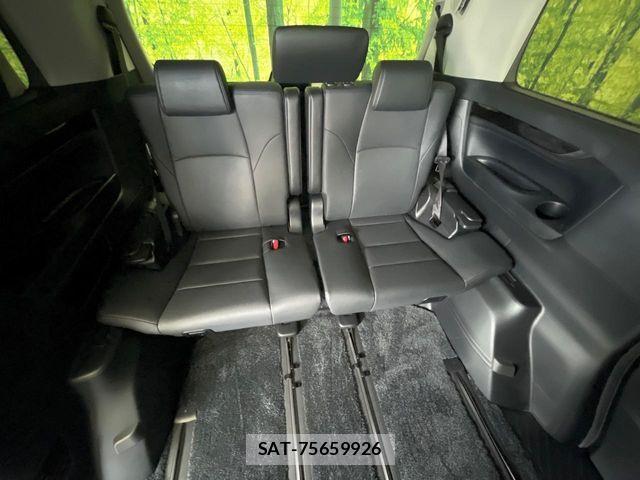 Toyota ALPHARD 2021-04 8334494-11