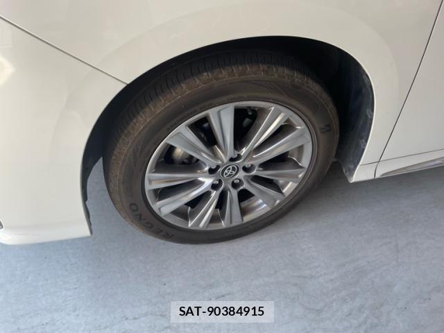 Toyota ALPHARD 2021-11 8334644-5