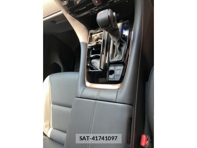 Toyota ALPHARD 2025-03 8334593-25