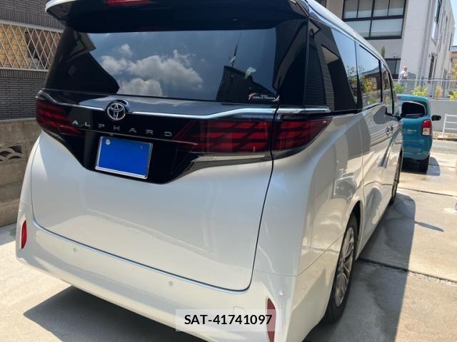 Toyota ALPHARD 2025-03 8334593-2