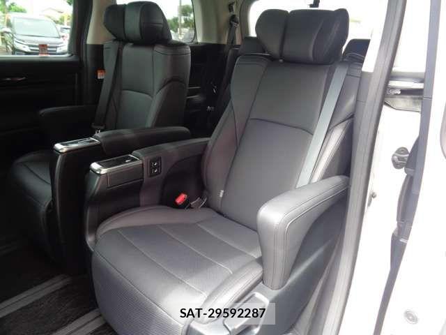 Toyota ALPHARD 2022-11 8334628-15