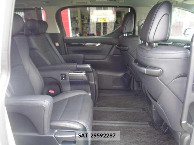 Toyota ALPHARD 2022-11 8334628-17