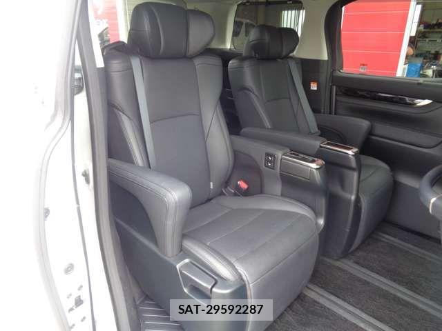 Toyota ALPHARD 2022-11 8334628-18