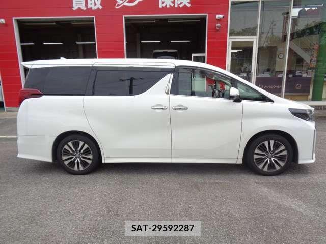 Toyota ALPHARD 2022-11 8334628-6