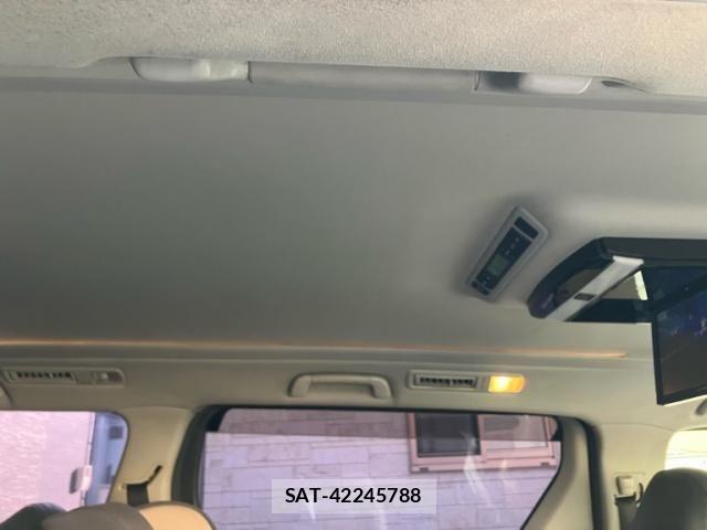 Toyota ALPHARD 2012-01 8334666-20
