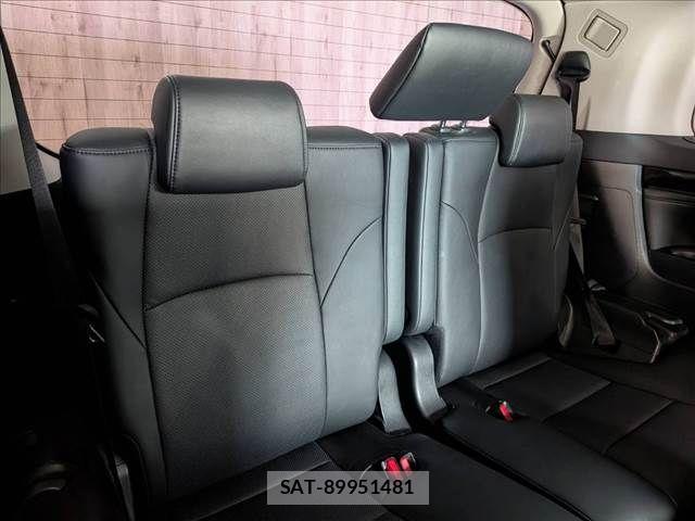 Toyota ALPHARD 2018-10 8334646-11