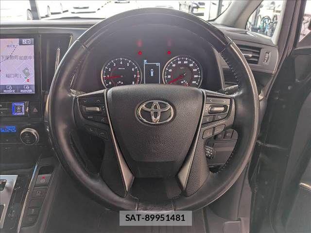 Toyota ALPHARD 2018-10 8334646-13