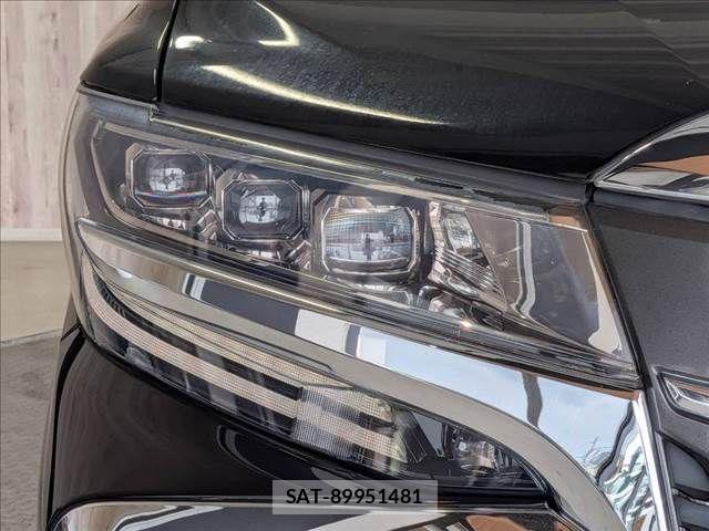 Toyota ALPHARD 2018-10 8334646-26