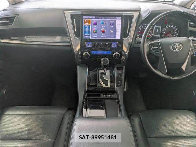 Toyota ALPHARD 2018-10 8334646-2