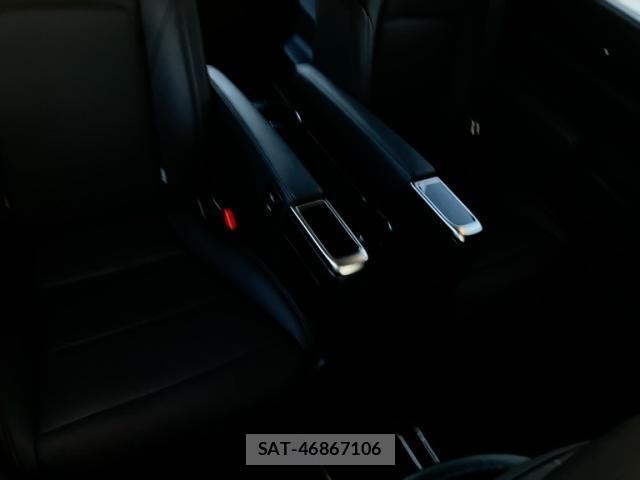 Toyota ALPHARD 2020-07 8334629-11
