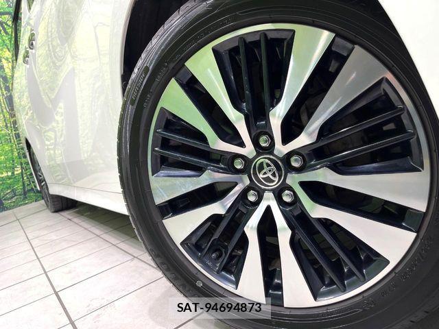 Toyota ALPHARD 2019-06 8334647-13
